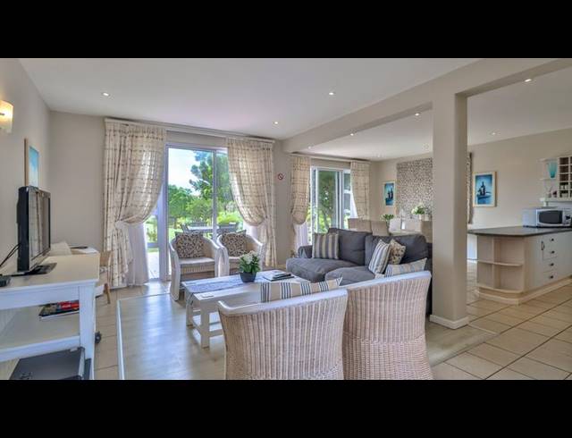 2 BEDROOM HOUSE FOR SALE IN PINNACLE POINT GOLF ESTATE